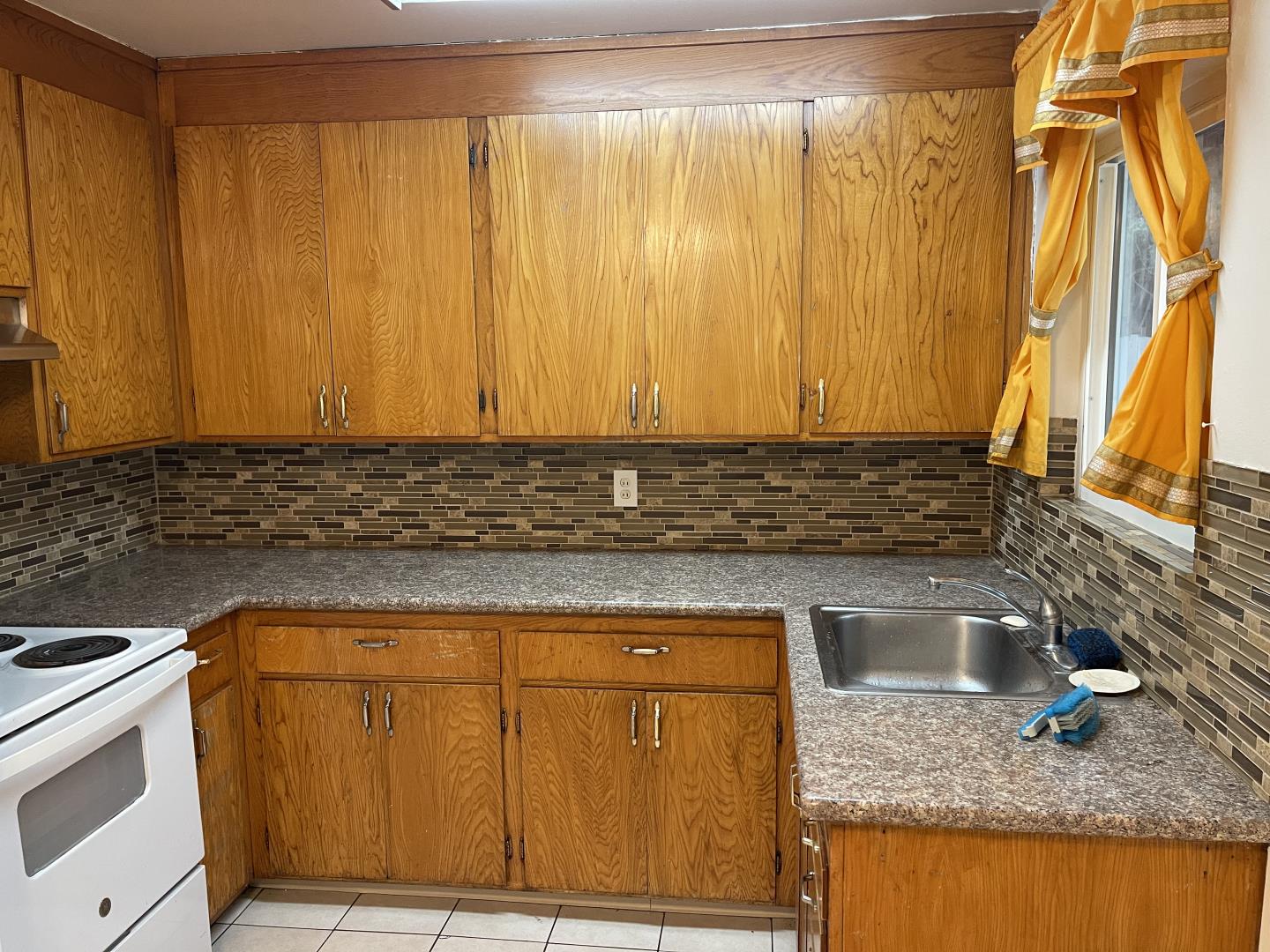Detail Gallery Image 7 of 30 For 630 S 5th St, San Jose,  CA 95112 - – Beds | – Baths
