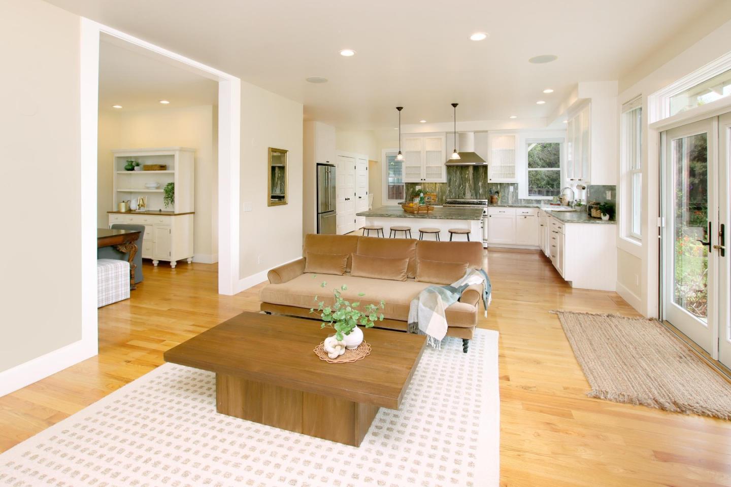 Detail Gallery Image 16 of 54 For 510 Windham St, Santa Cruz,  CA 95062 - 3 Beds | 2/1 Baths