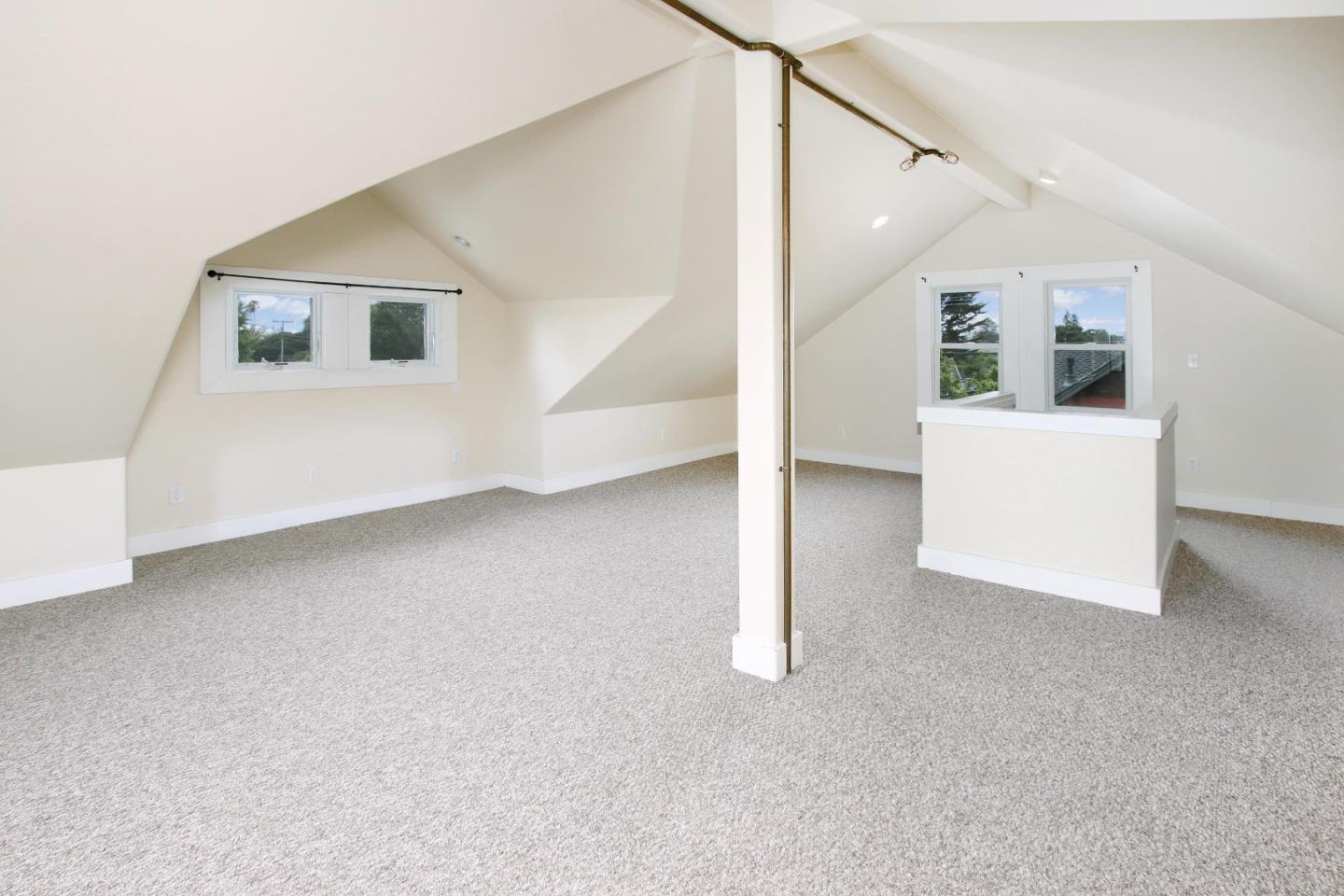 Detail Gallery Image 42 of 54 For 510 Windham St, Santa Cruz,  CA 95062 - 3 Beds | 2/1 Baths