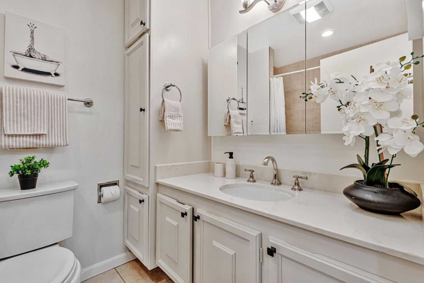 Detail Gallery Image 26 of 46 For 5441 Cribari Grn, San Jose,  CA 95135 - 2 Beds | 2 Baths