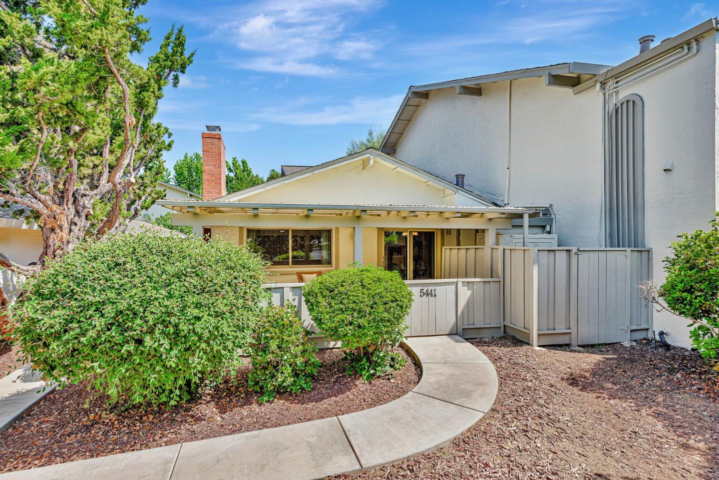 Detail Gallery Image 32 of 46 For 5441 Cribari Grn, San Jose,  CA 95135 - 2 Beds | 2 Baths