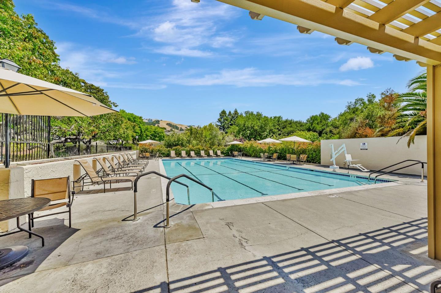 Detail Gallery Image 45 of 46 For 5441 Cribari Grn, San Jose,  CA 95135 - 2 Beds | 2 Baths