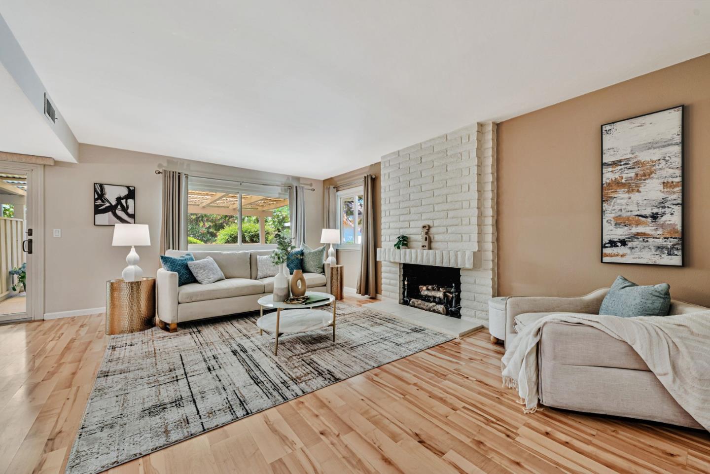 Detail Gallery Image 7 of 46 For 5441 Cribari Grn, San Jose,  CA 95135 - 2 Beds | 2 Baths