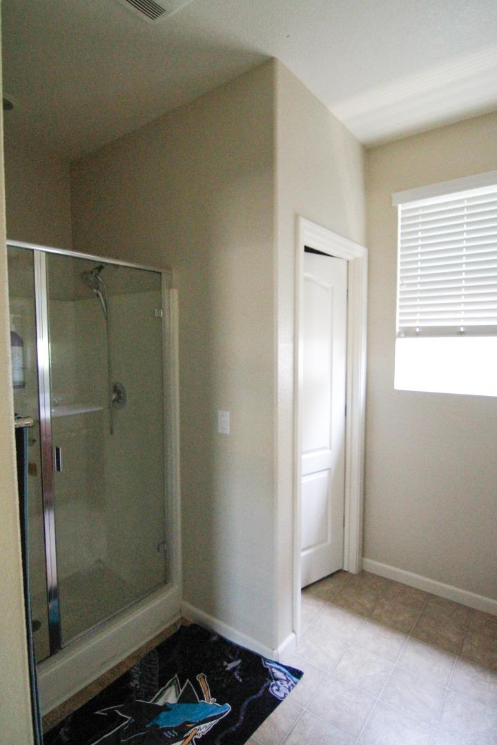 Detail Gallery Image 16 of 21 For 120 Sturla Way, Gilroy,  CA 95020 - 3 Beds | 2/1 Baths