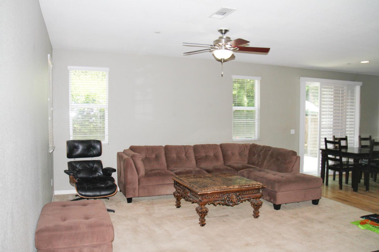 Detail Gallery Image 5 of 21 For 120 Sturla Way, Gilroy,  CA 95020 - 3 Beds | 2/1 Baths