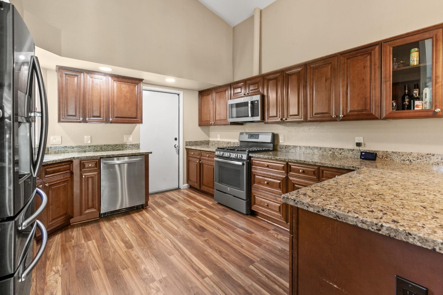 Detail Gallery Image 10 of 27 For 506 Navajo Ave, Paso Robles,  CA 93446 - 3 Beds | 2 Baths