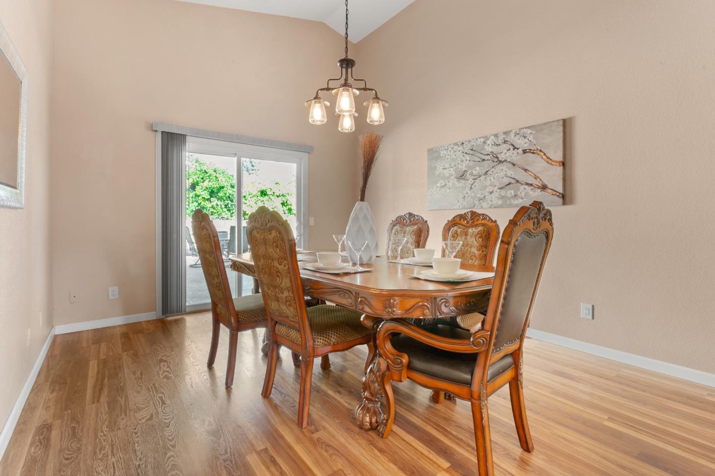Detail Gallery Image 14 of 27 For 506 Navajo Ave, Paso Robles,  CA 93446 - 3 Beds | 2 Baths