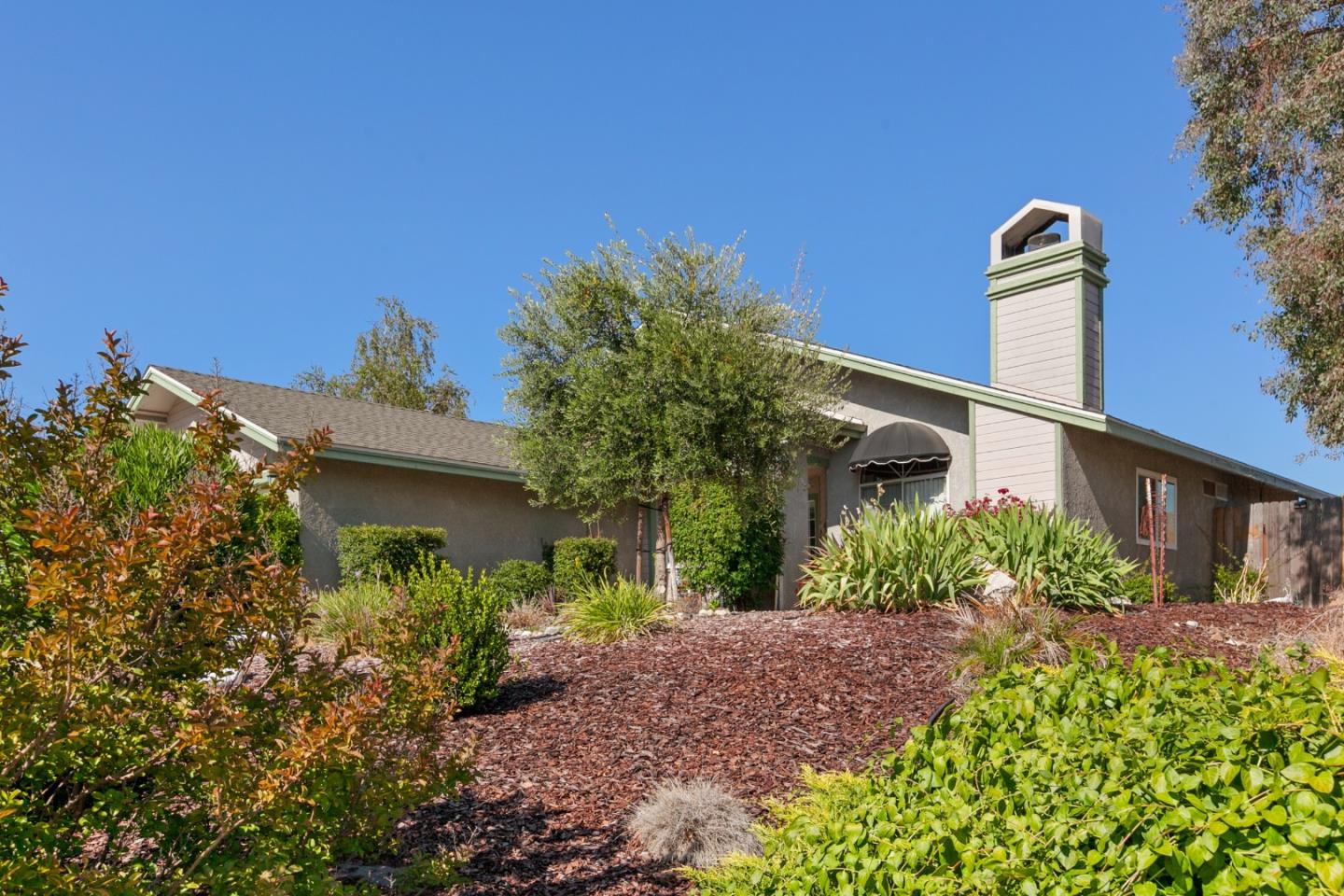 Detail Gallery Image 5 of 27 For 506 Navajo Ave, Paso Robles,  CA 93446 - 3 Beds | 2 Baths