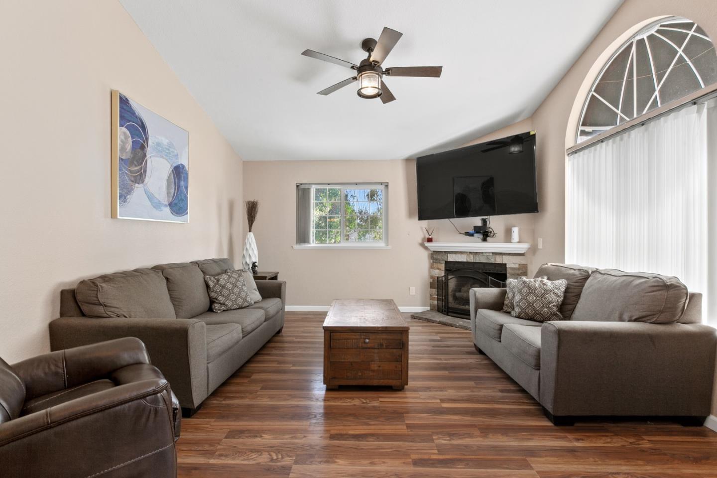 Detail Gallery Image 7 of 27 For 506 Navajo Ave, Paso Robles,  CA 93446 - 3 Beds | 2 Baths