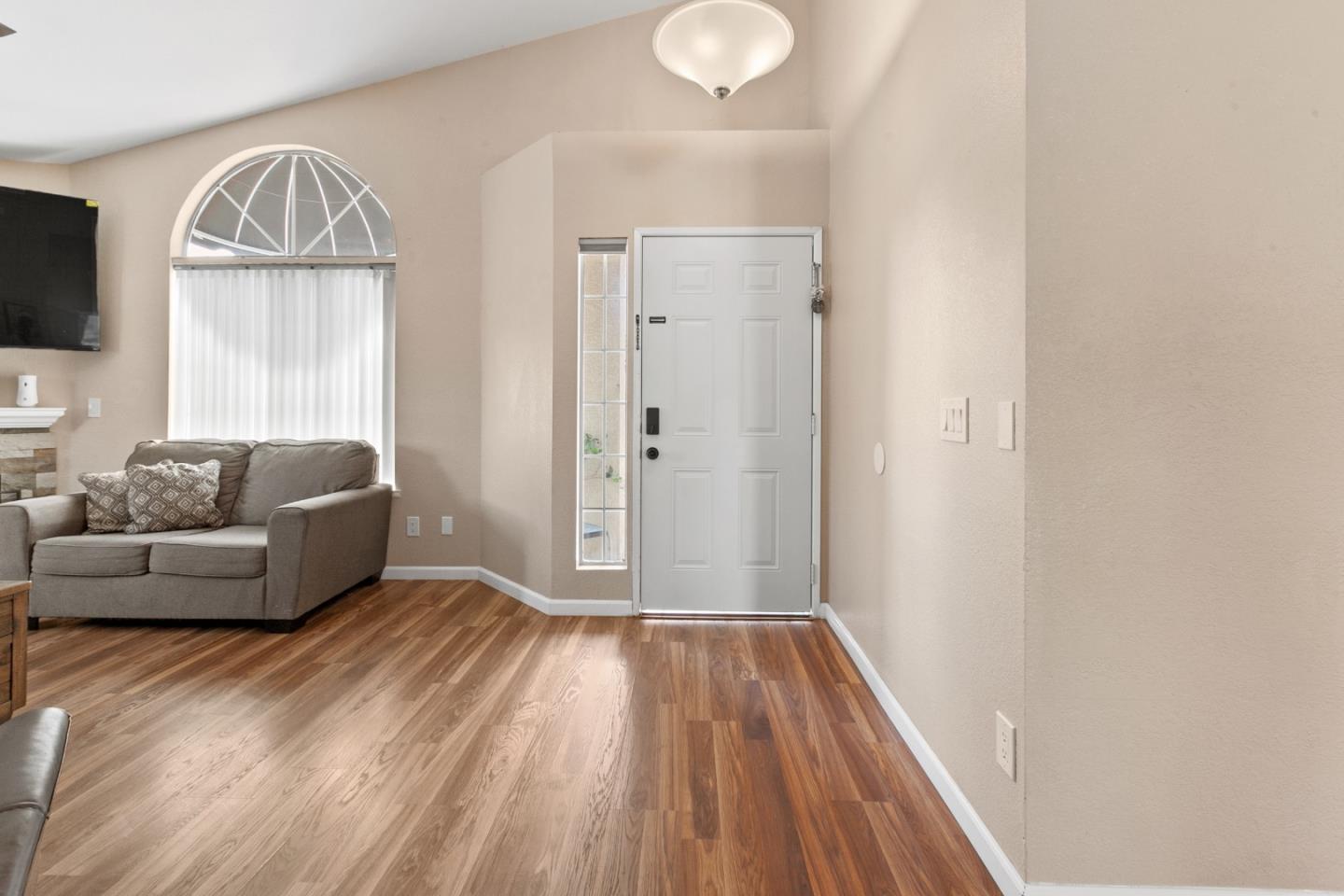 Detail Gallery Image 8 of 27 For 506 Navajo Ave, Paso Robles,  CA 93446 - 3 Beds | 2 Baths