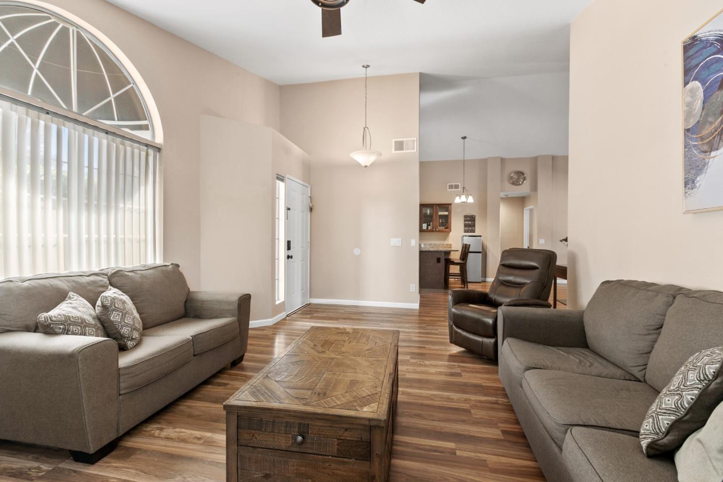 Detail Gallery Image 9 of 27 For 506 Navajo Ave, Paso Robles,  CA 93446 - 3 Beds | 2 Baths