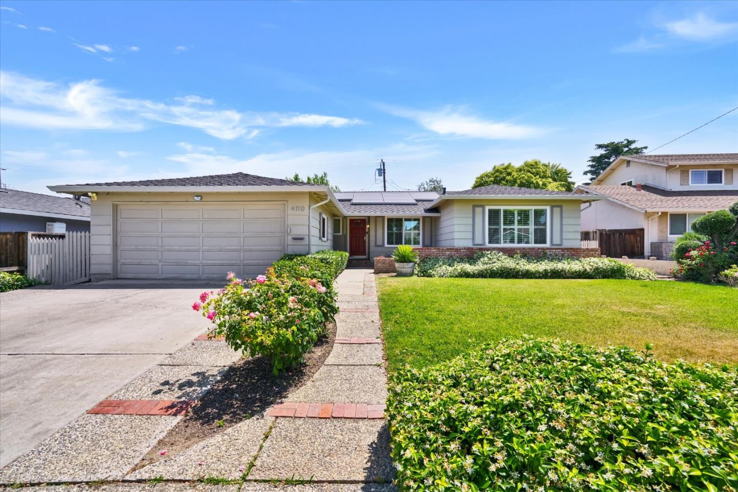 Detail Gallery Image 2 of 37 For 4110 Partridge Dr, San Jose,  CA 95121 - 4 Beds | 2 Baths