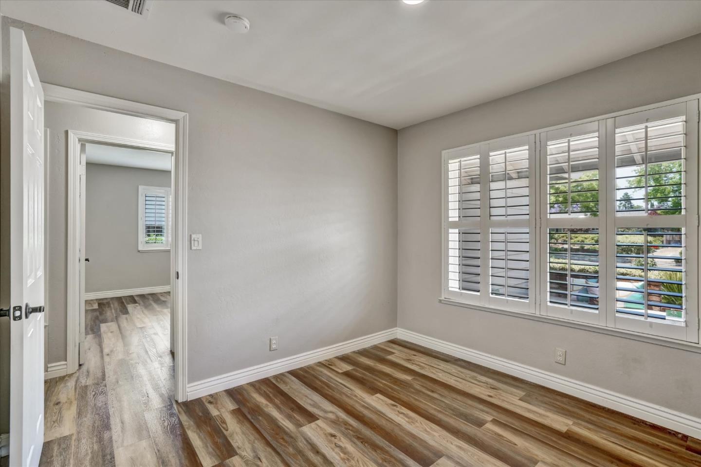 Detail Gallery Image 28 of 37 For 4110 Partridge Dr, San Jose,  CA 95121 - 4 Beds | 2 Baths