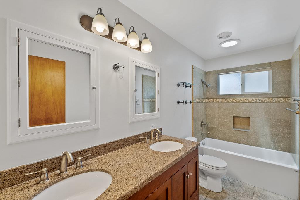 Detail Gallery Image 13 of 40 For 21 Karen Dr, Watsonville,  CA 95076 - 3 Beds | 2 Baths