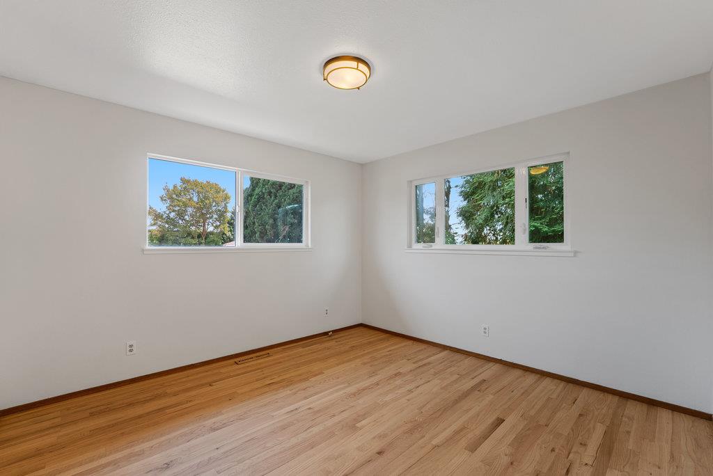 Detail Gallery Image 14 of 40 For 21 Karen Dr, Watsonville,  CA 95076 - 3 Beds | 2 Baths