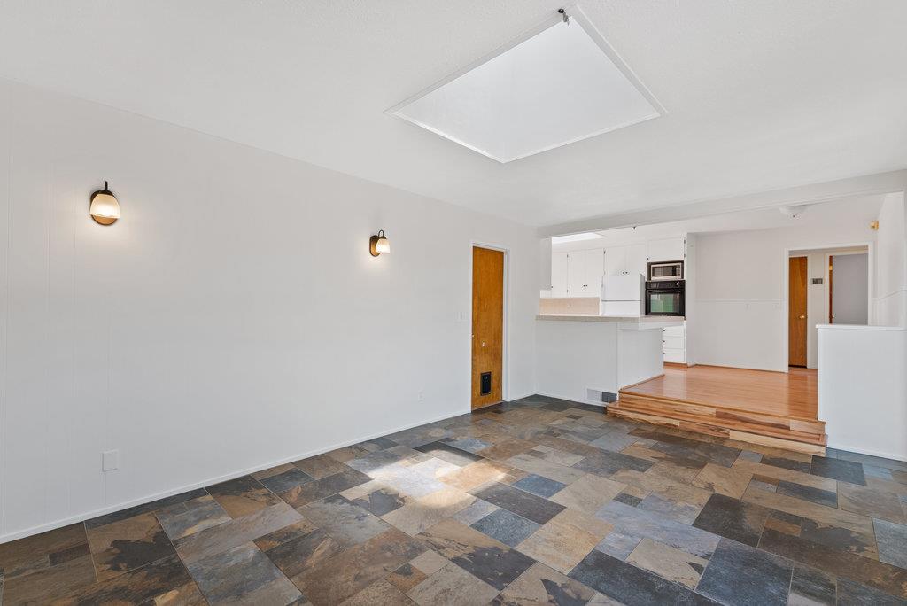 Detail Gallery Image 23 of 40 For 21 Karen Dr, Watsonville,  CA 95076 - 3 Beds | 2 Baths