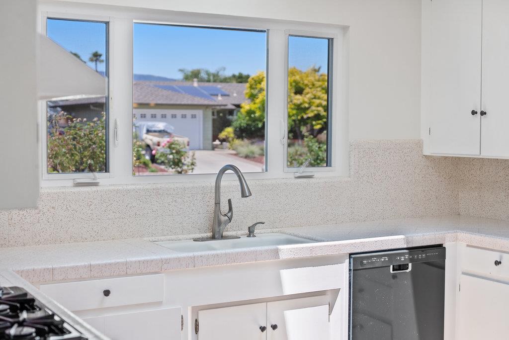Detail Gallery Image 32 of 40 For 21 Karen Dr, Watsonville,  CA 95076 - 3 Beds | 2 Baths