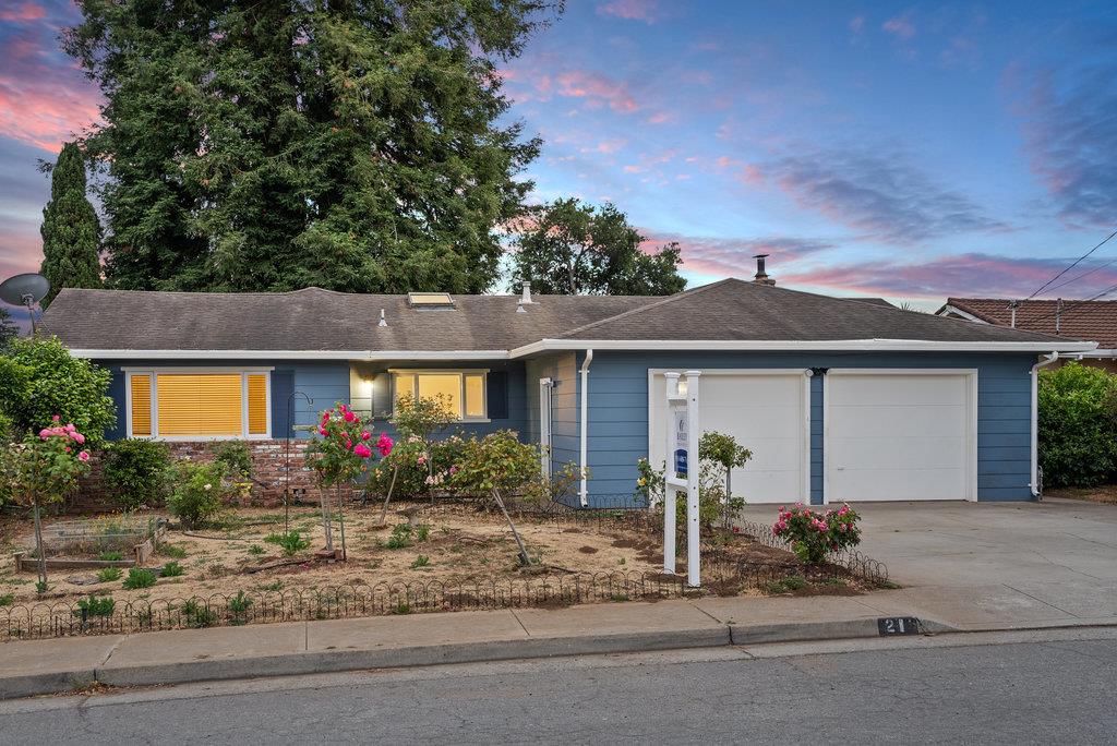 Detail Gallery Image 37 of 40 For 21 Karen Dr, Watsonville,  CA 95076 - 3 Beds | 2 Baths