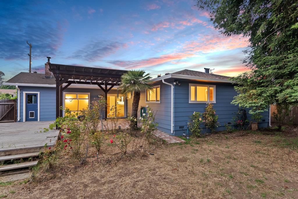 Detail Gallery Image 38 of 40 For 21 Karen Dr, Watsonville,  CA 95076 - 3 Beds | 2 Baths