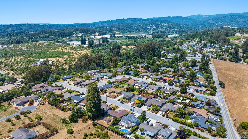 Detail Gallery Image 40 of 40 For 21 Karen Dr, Watsonville,  CA 95076 - 3 Beds | 2 Baths