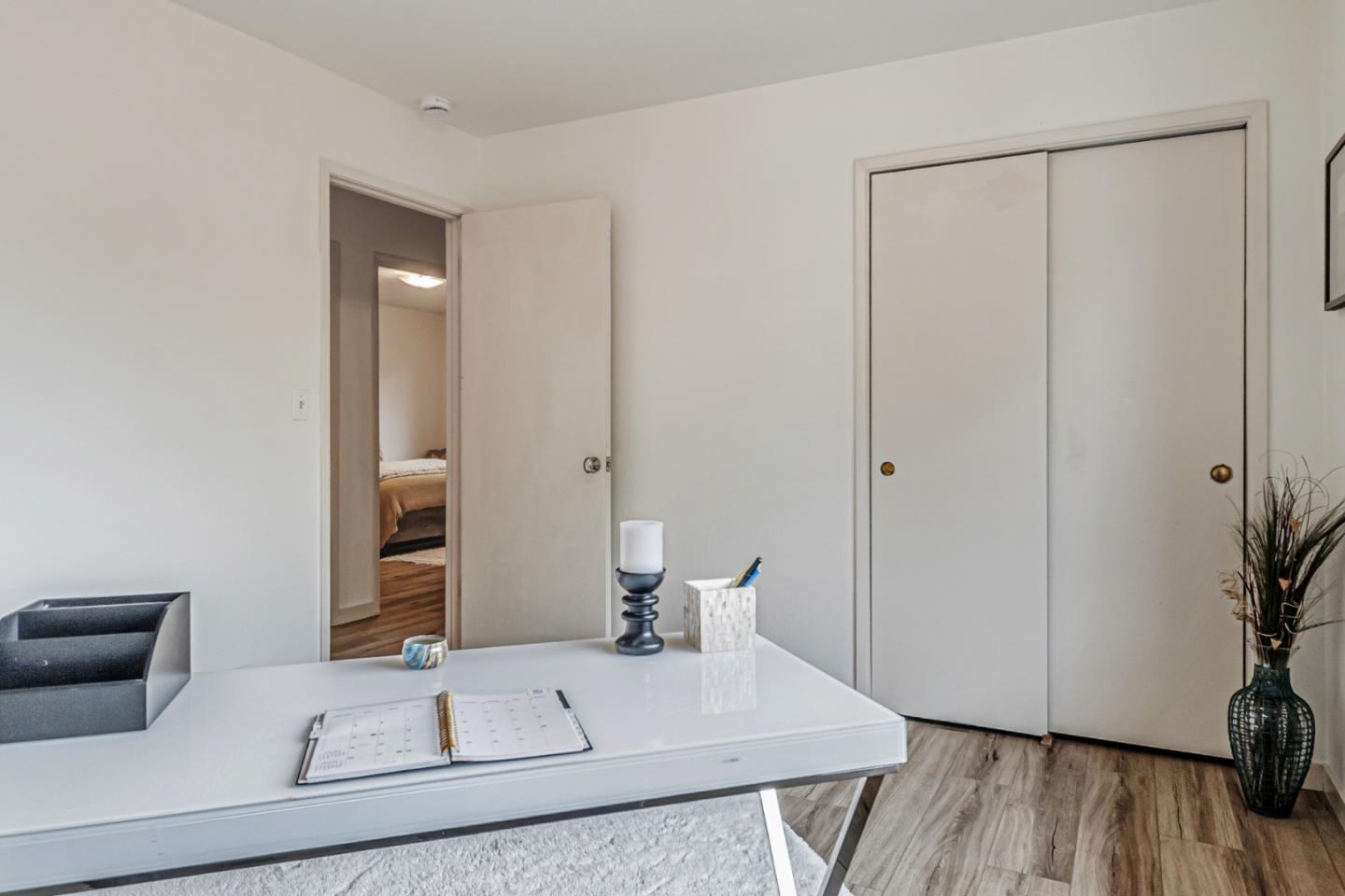 Detail Gallery Image 16 of 30 For 2259 Chanticleer Ave, Santa Cruz,  CA 95062 - 3 Beds | 2 Baths