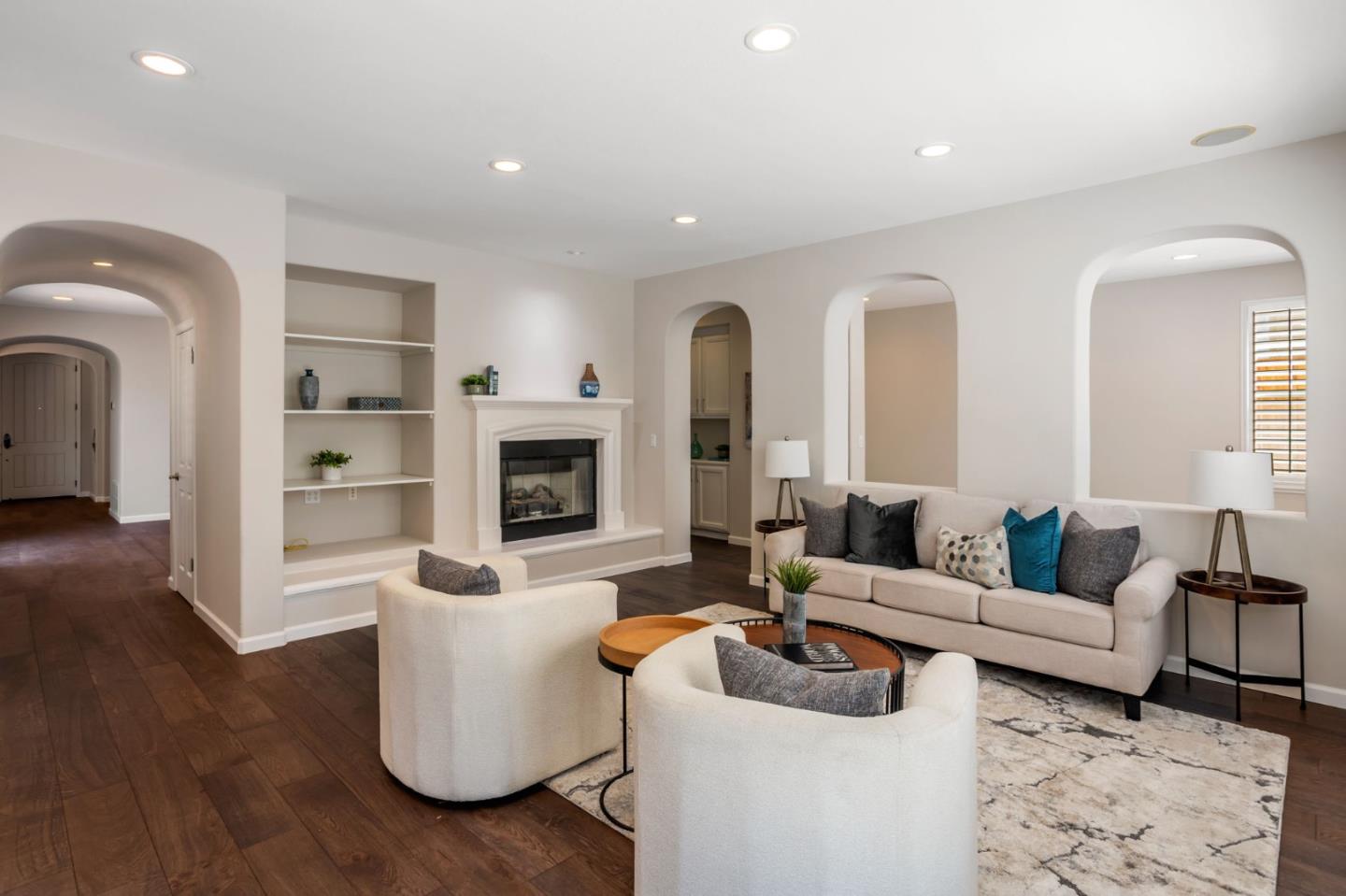 Detail Gallery Image 11 of 40 For 3406 Chieri Pl, San Jose,  CA 95148 - 5 Beds | 3 Baths