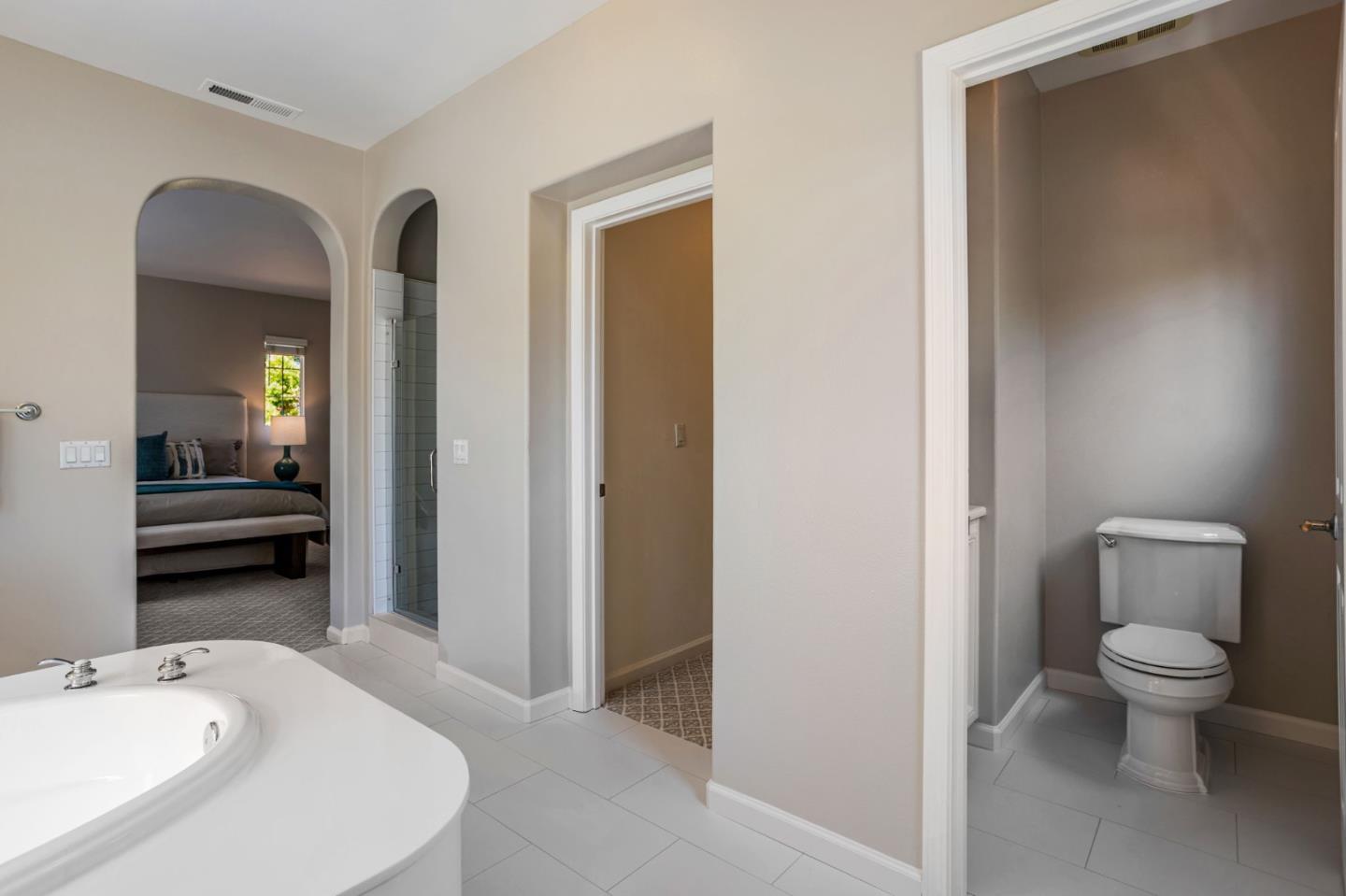 Detail Gallery Image 23 of 40 For 3406 Chieri Pl, San Jose,  CA 95148 - 5 Beds | 3 Baths