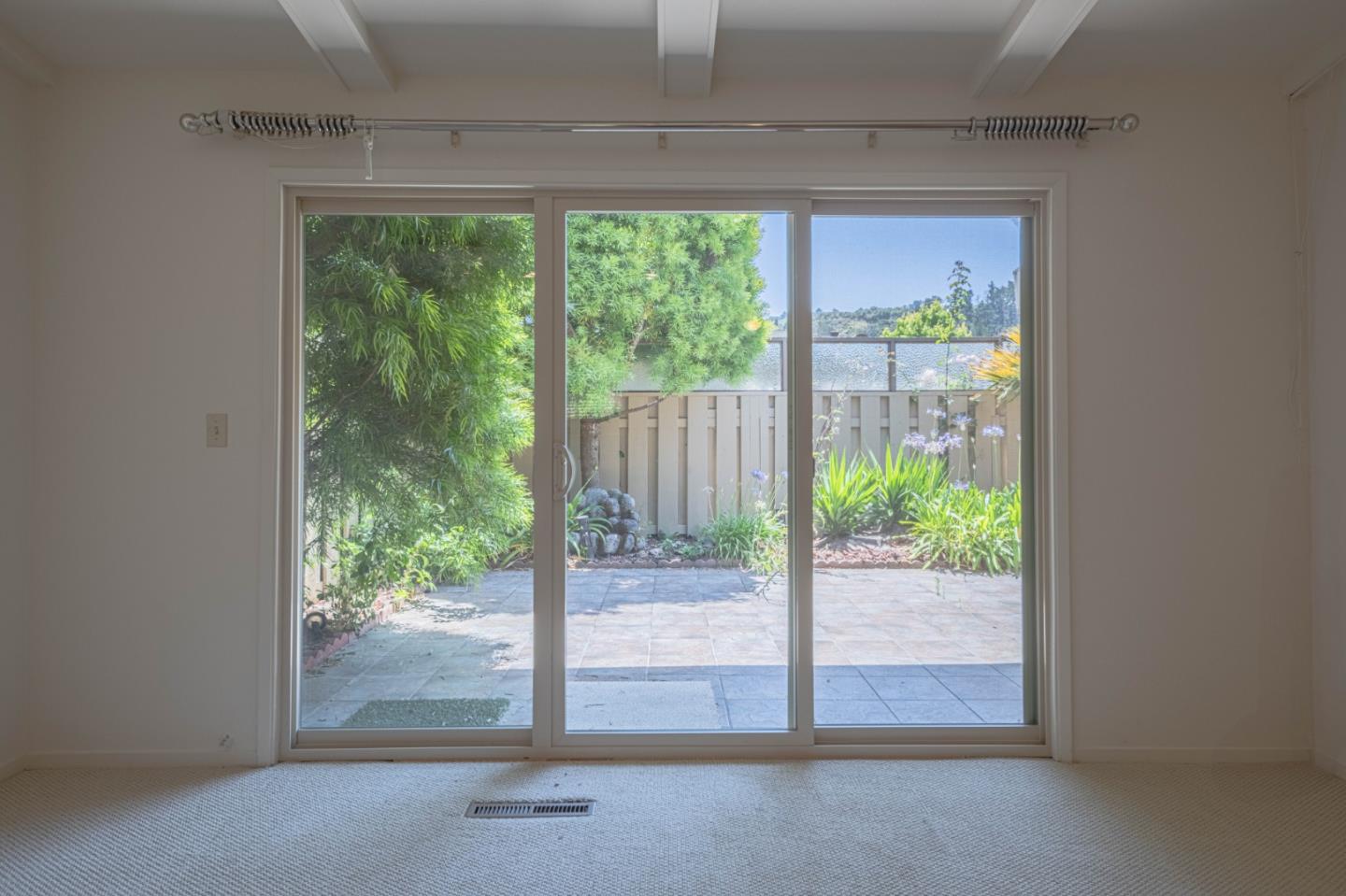 Detail Gallery Image 20 of 38 For 163 Hacienda Carmel, Carmel,  CA 93923 - 2 Beds | 2 Baths