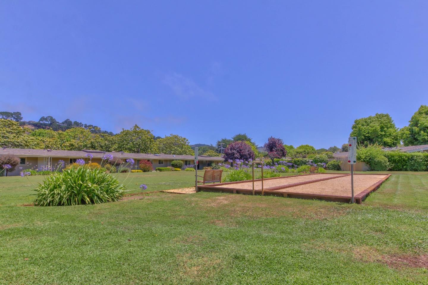 Detail Gallery Image 31 of 38 For 163 Hacienda Carmel, Carmel,  CA 93923 - 2 Beds | 2 Baths