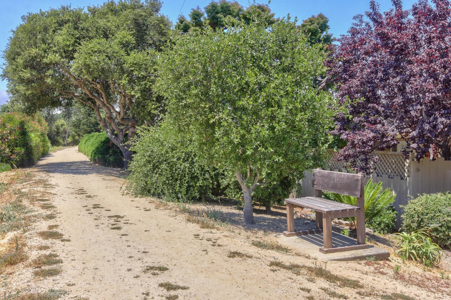 Detail Gallery Image 35 of 38 For 163 Hacienda Carmel, Carmel,  CA 93923 - 2 Beds | 2 Baths