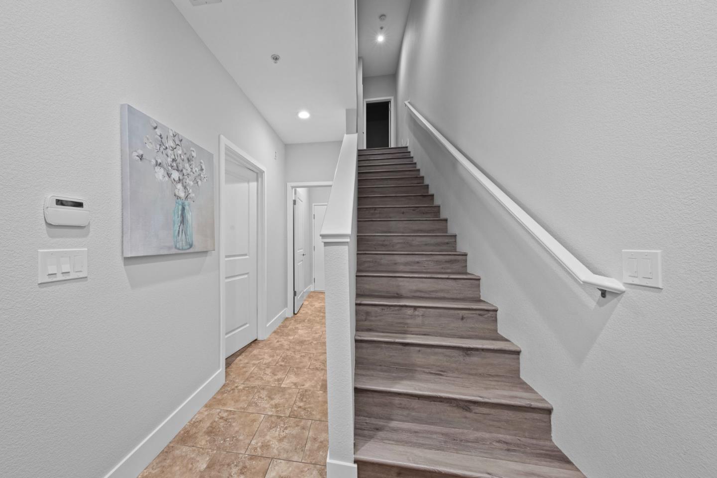 Detail Gallery Image 10 of 57 For 190 Triggs Ln, Morgan Hill,  CA 95037 - 3 Beds | 3/1 Baths