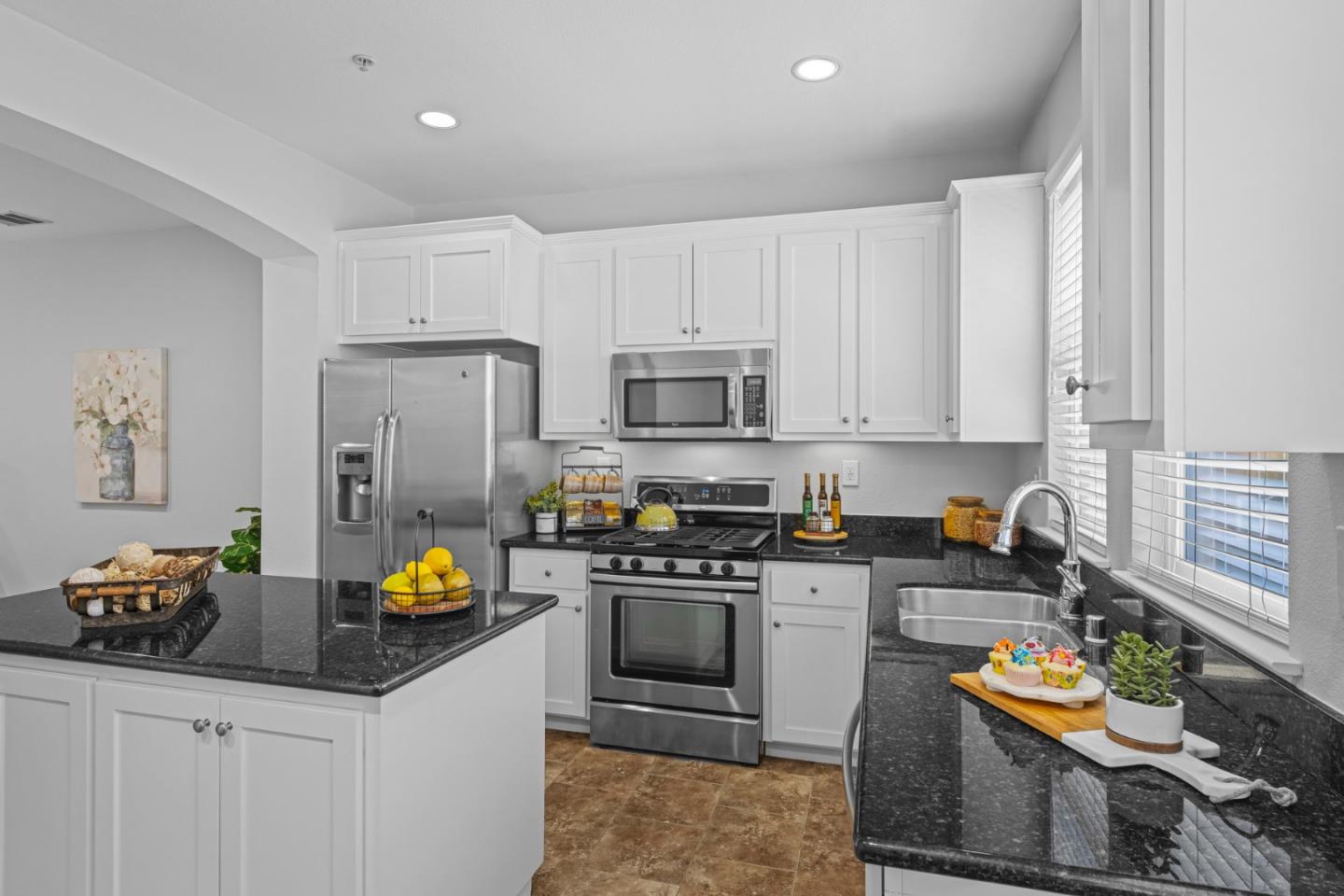 Detail Gallery Image 19 of 57 For 190 Triggs Ln, Morgan Hill,  CA 95037 - 3 Beds | 3/1 Baths