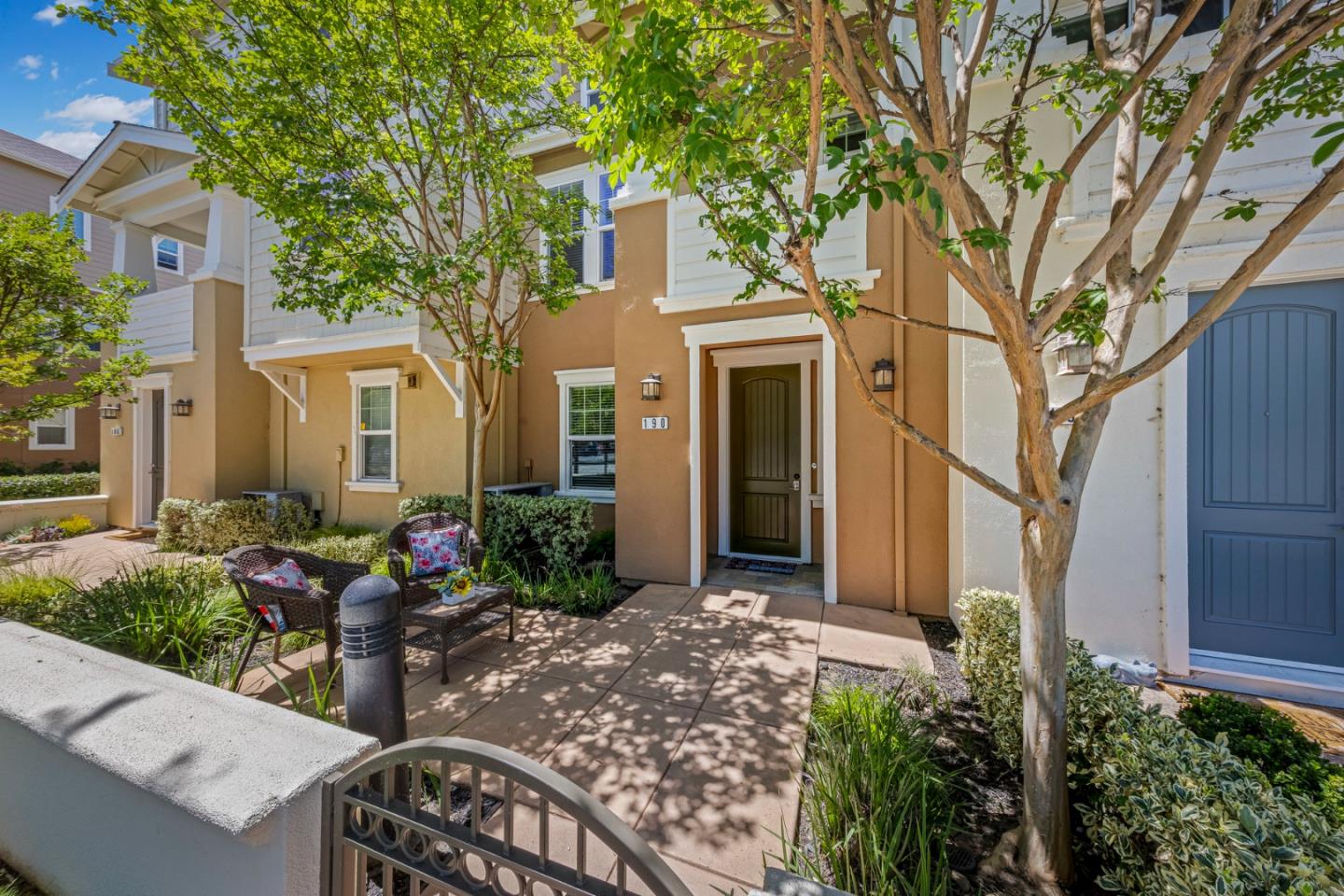 Detail Gallery Image 2 of 57 For 190 Triggs Ln, Morgan Hill,  CA 95037 - 3 Beds | 3/1 Baths
