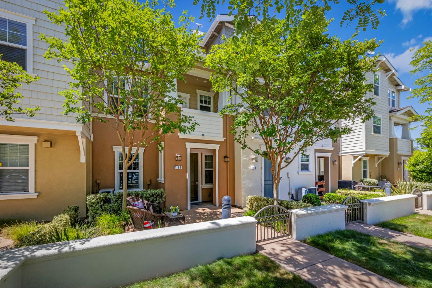 Detail Gallery Image 4 of 57 For 190 Triggs Ln, Morgan Hill,  CA 95037 - 3 Beds | 3/1 Baths