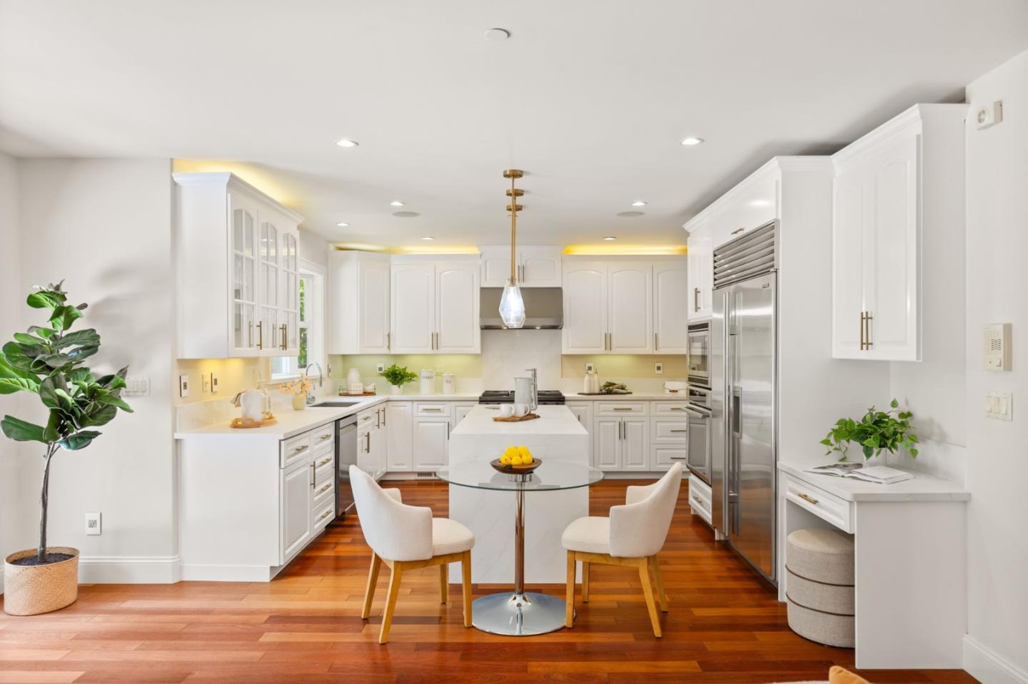 Detail Gallery Image 24 of 27 For 2124 Oakley Ave, Menlo Park,  CA 94025 - 5 Beds | 4 Baths