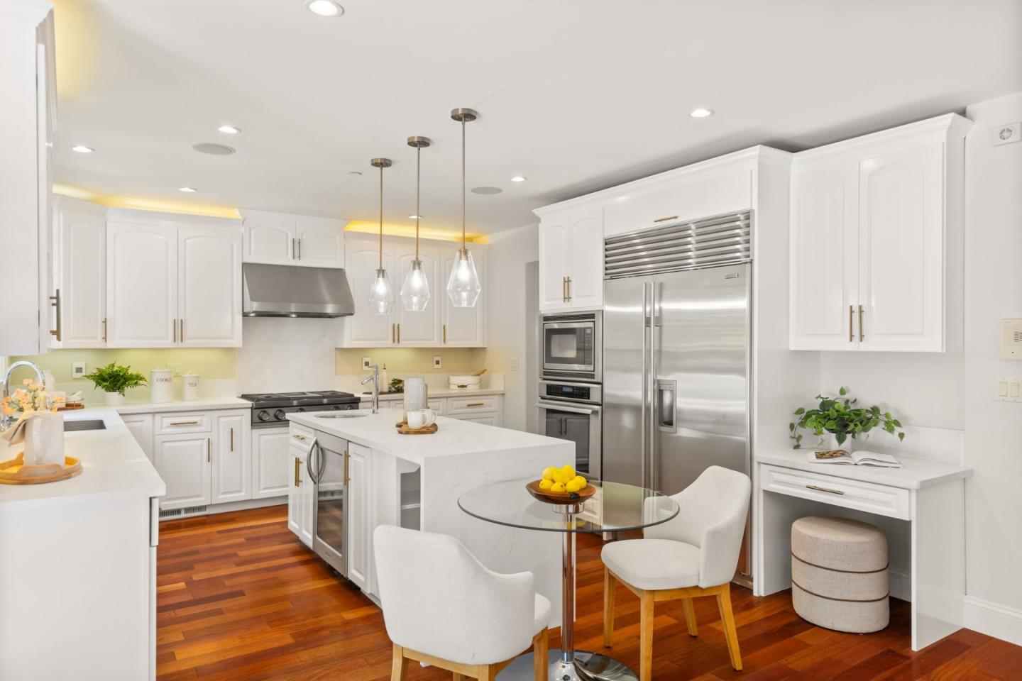 Detail Gallery Image 25 of 27 For 2124 Oakley Ave, Menlo Park,  CA 94025 - 5 Beds | 4 Baths