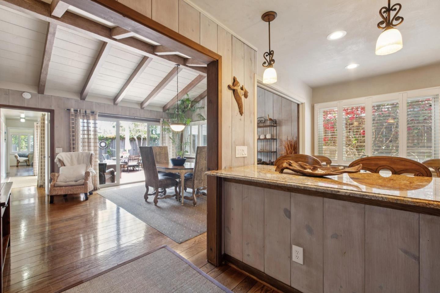 Detail Gallery Image 6 of 28 For 26231 Isabella Ave, Carmel,  CA 93923 - 2 Beds | 2 Baths