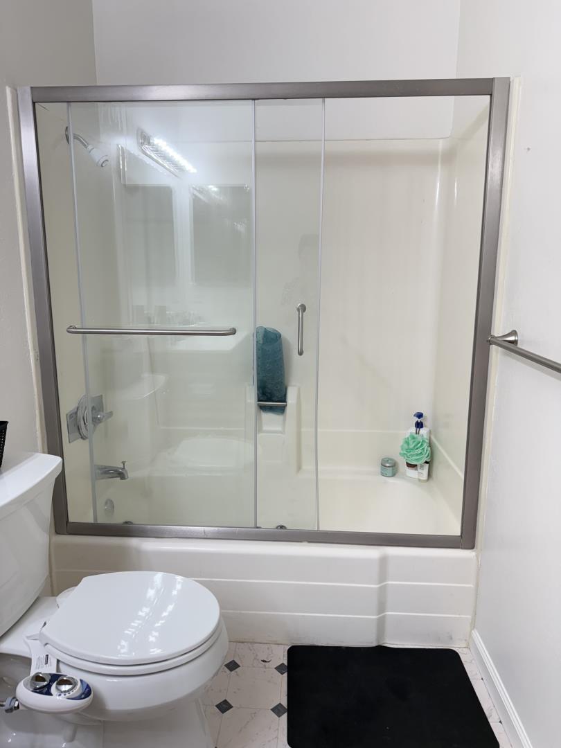 Detail Gallery Image 8 of 21 For 403 Piccadilly Pl #22,  San Bruno,  CA 94066 - 1 Beds | 1 Baths