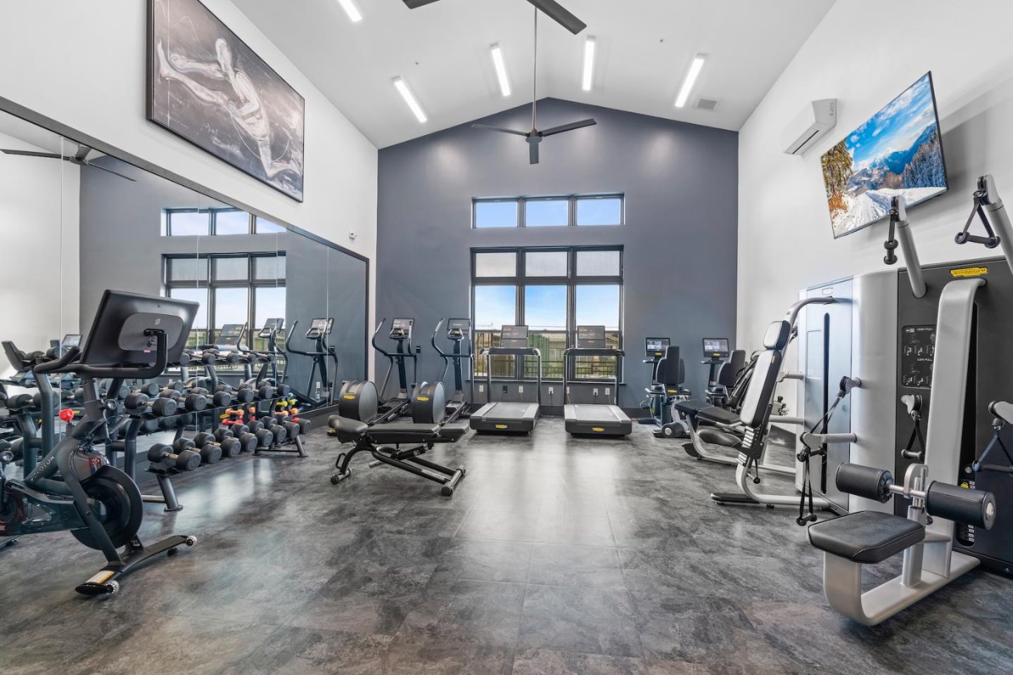 Detail Gallery Image 32 of 36 For 2071 Santoro Way, Hollister,  CA 95023 - 2 Beds | 2 Baths
