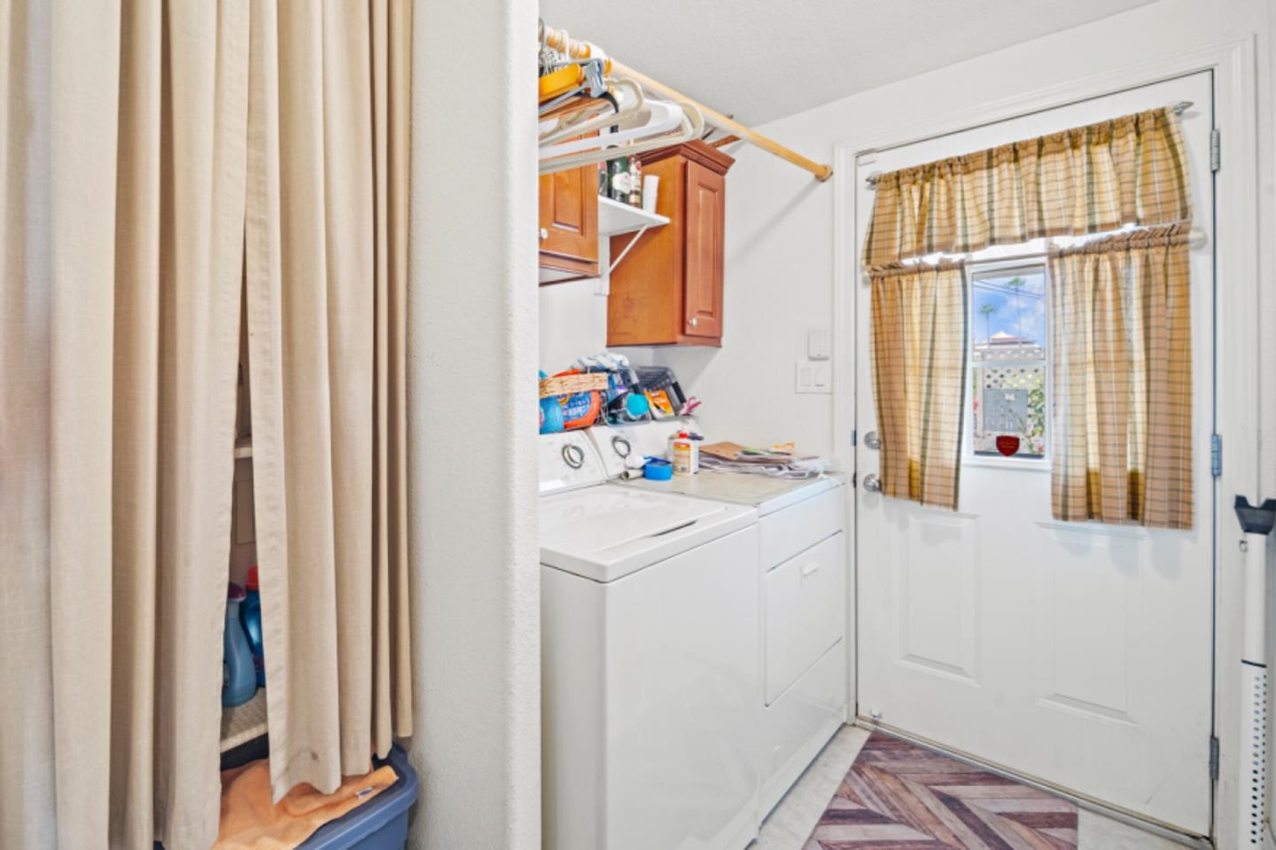 Detail Gallery Image 17 of 31 For 55 San Juan Grade Rd #100,  Salinas,  CA 93906 - 2 Beds | 2 Baths