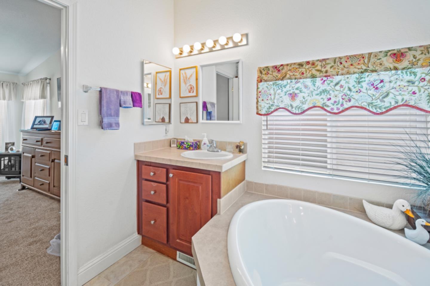 Detail Gallery Image 19 of 31 For 55 San Juan Grade Rd #100,  Salinas,  CA 93906 - 2 Beds | 2 Baths