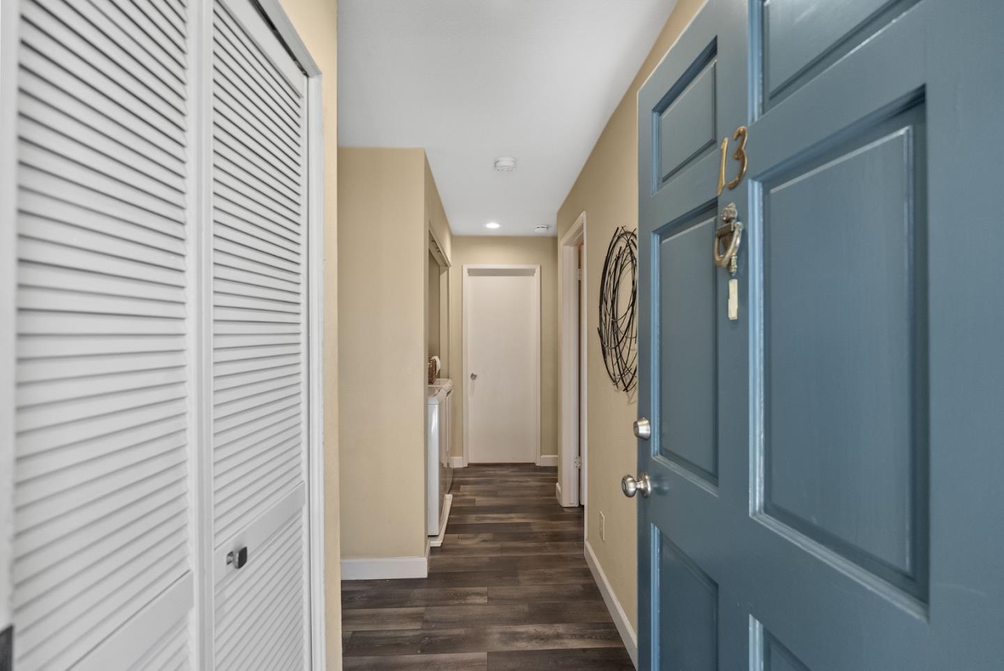 Detail Gallery Image 2 of 32 For 3591 S Bascom Ave #13,  Campbell,  CA 95008 - 2 Beds | 1/1 Baths