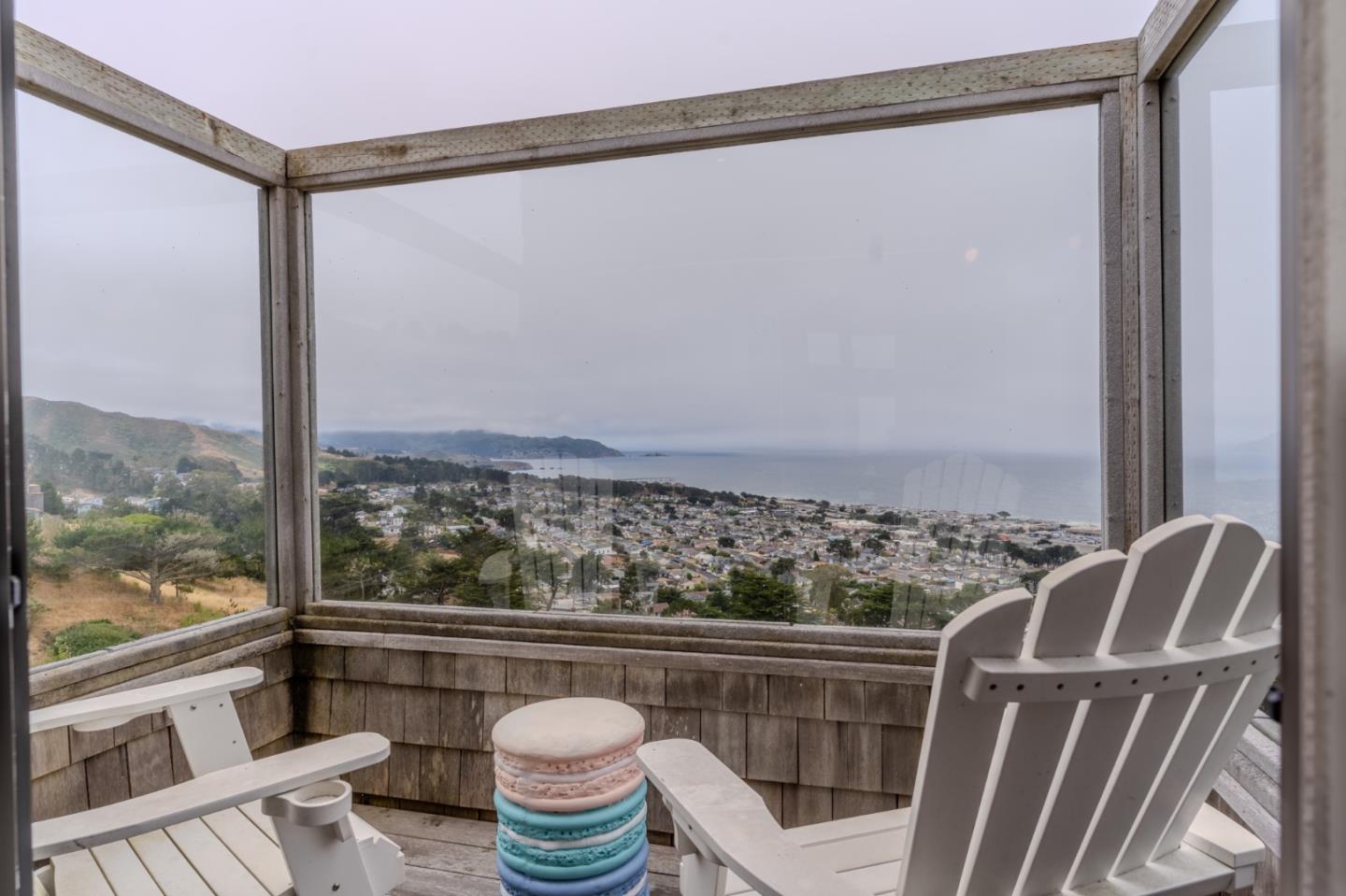 Detail Gallery Image 14 of 55 For 262 Beachview Ave #5,  Pacifica,  CA 94044 - 2 Beds | 2/1 Baths