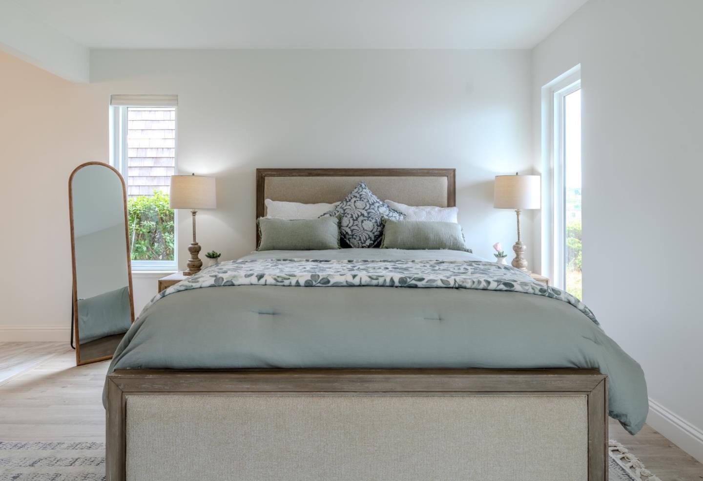 Detail Gallery Image 30 of 55 For 262 Beachview Ave #5,  Pacifica,  CA 94044 - 2 Beds | 2/1 Baths