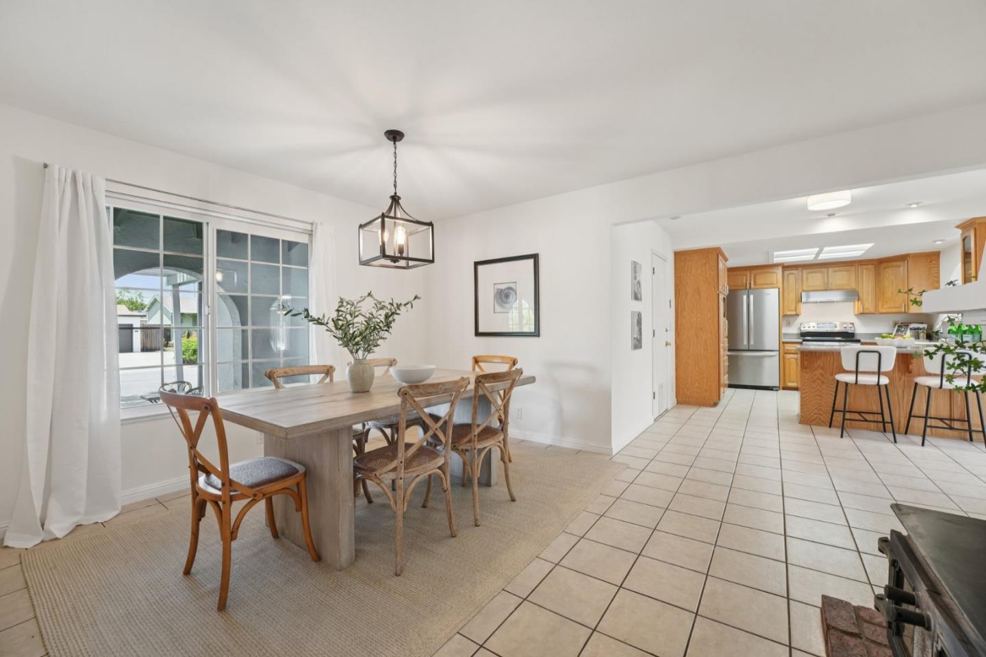 Detail Gallery Image 13 of 41 For 5886 Falon Way, San Jose,  CA 95123 - 3 Beds | 2 Baths