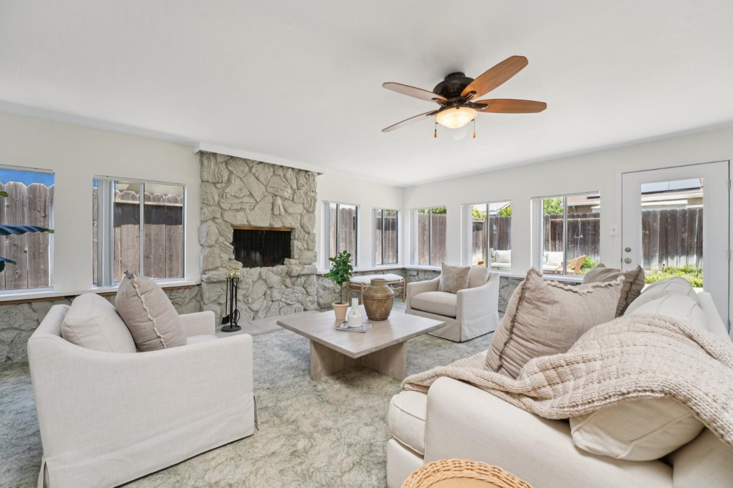 Detail Gallery Image 21 of 41 For 5886 Falon Way, San Jose,  CA 95123 - 3 Beds | 2 Baths