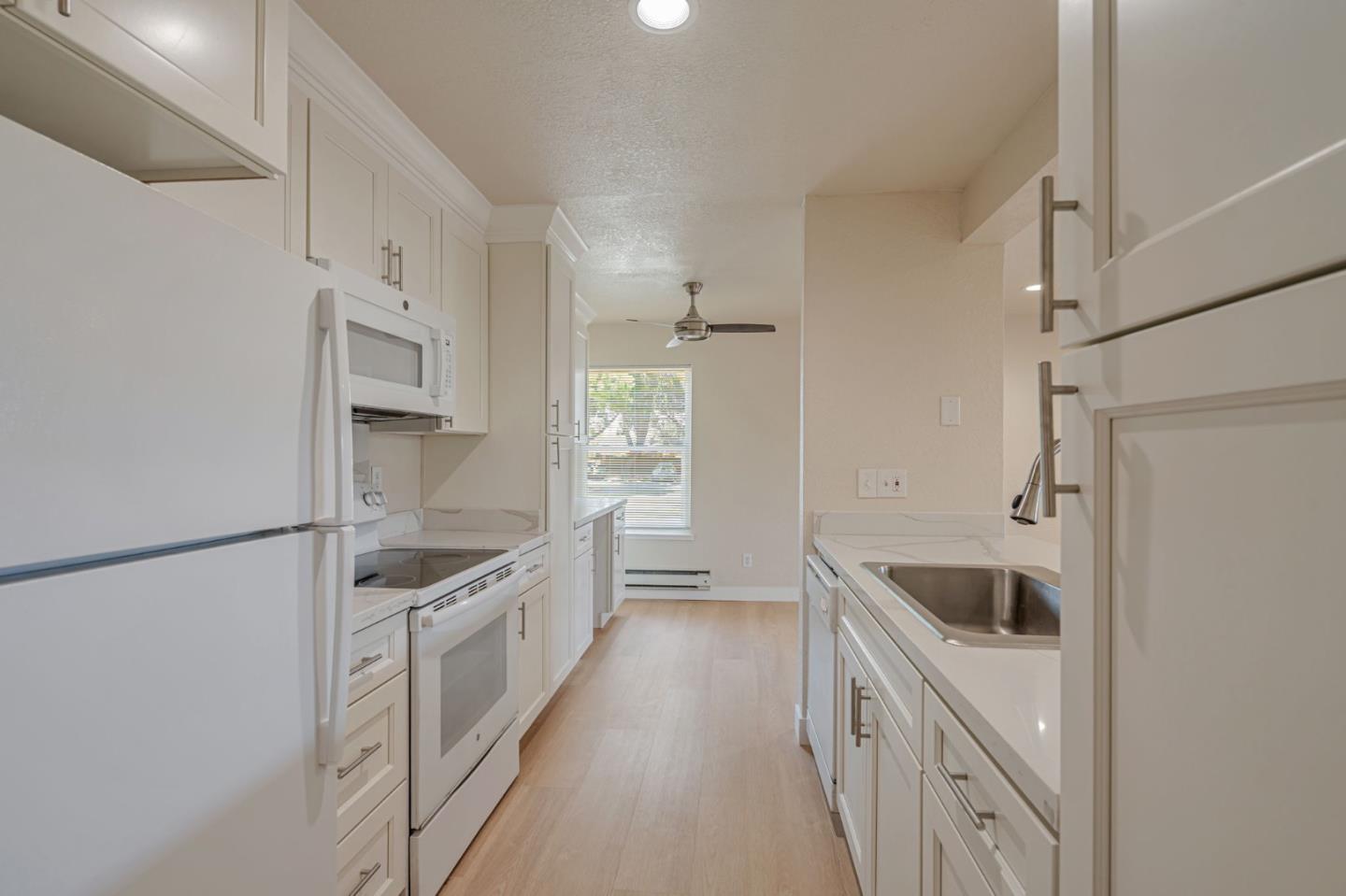 Detail Gallery Image 17 of 37 For 8 Lancaster Cir #130,  Bay Point,  CA 94565 - 2 Beds | 2 Baths