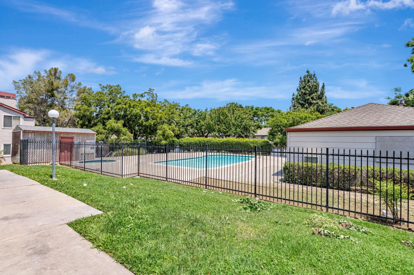 Detail Gallery Image 35 of 37 For 8 Lancaster Cir #130,  Bay Point,  CA 94565 - 2 Beds | 2 Baths