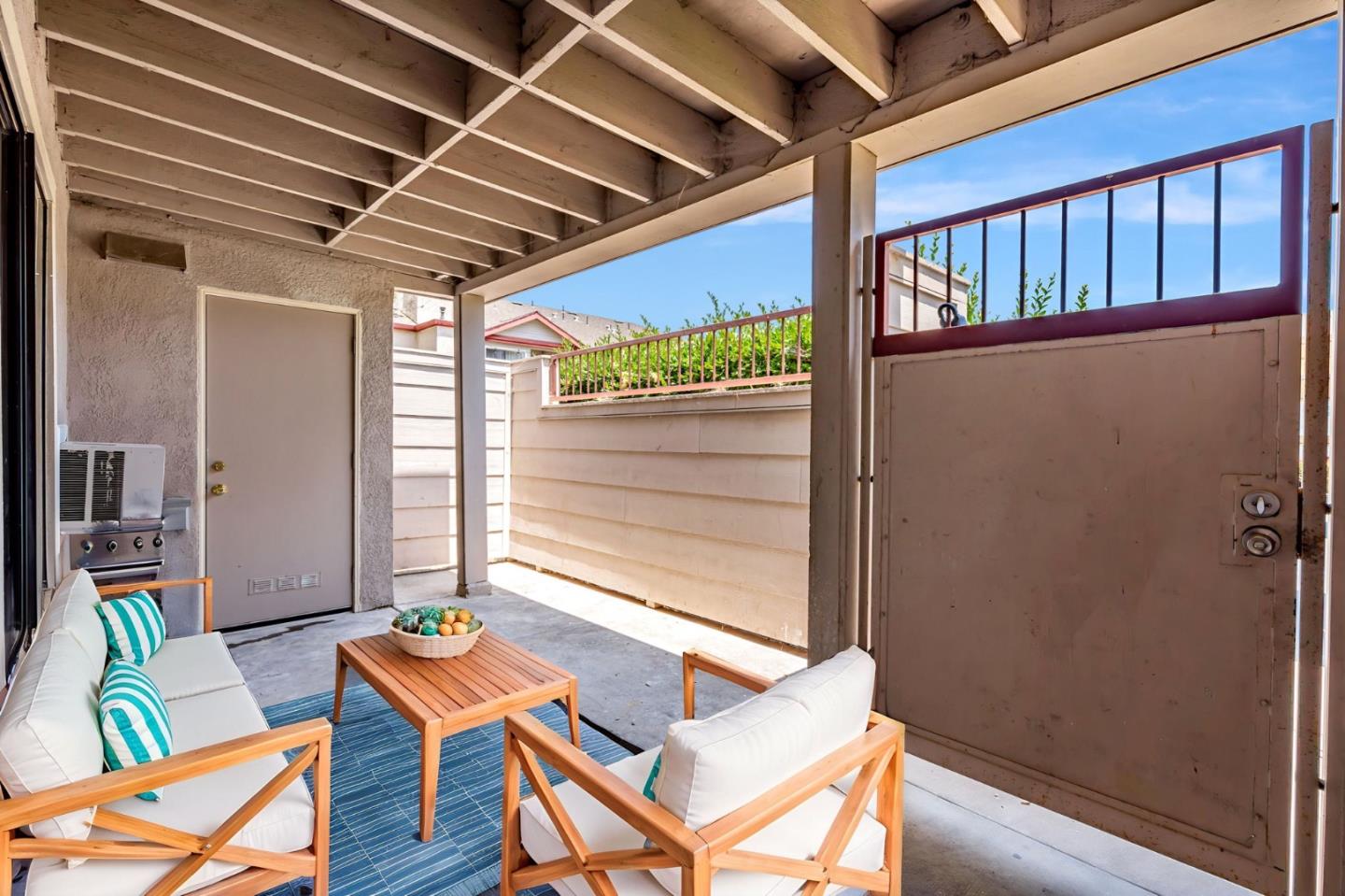 Detail Gallery Image 4 of 37 For 8 Lancaster Cir #130,  Bay Point,  CA 94565 - 2 Beds | 2 Baths