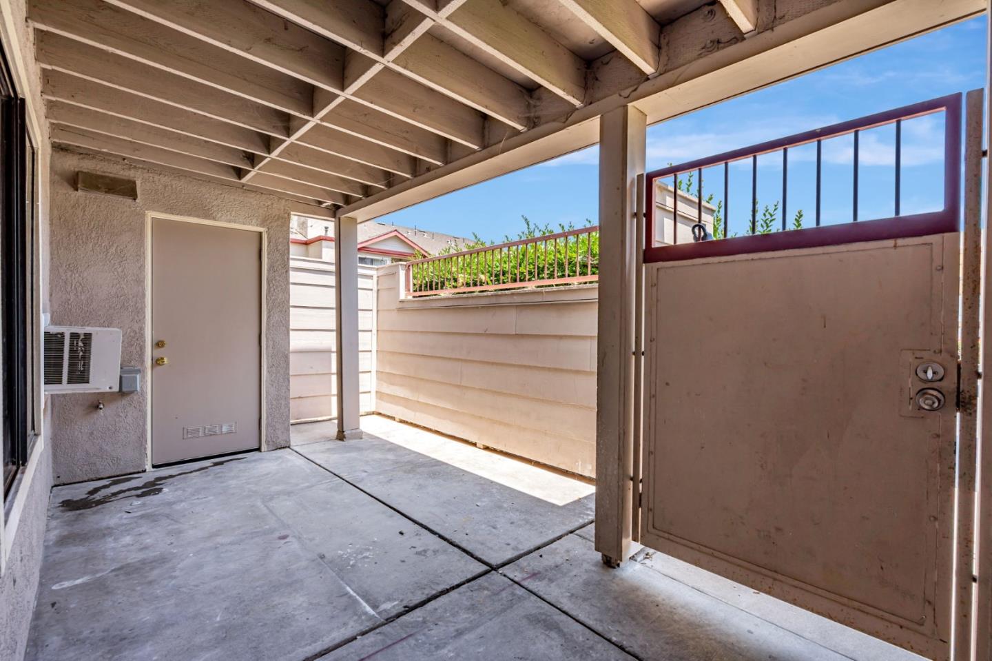 Detail Gallery Image 5 of 37 For 8 Lancaster Cir #130,  Bay Point,  CA 94565 - 2 Beds | 2 Baths